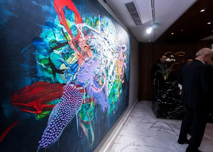 Endless Art Hotel-Special Category