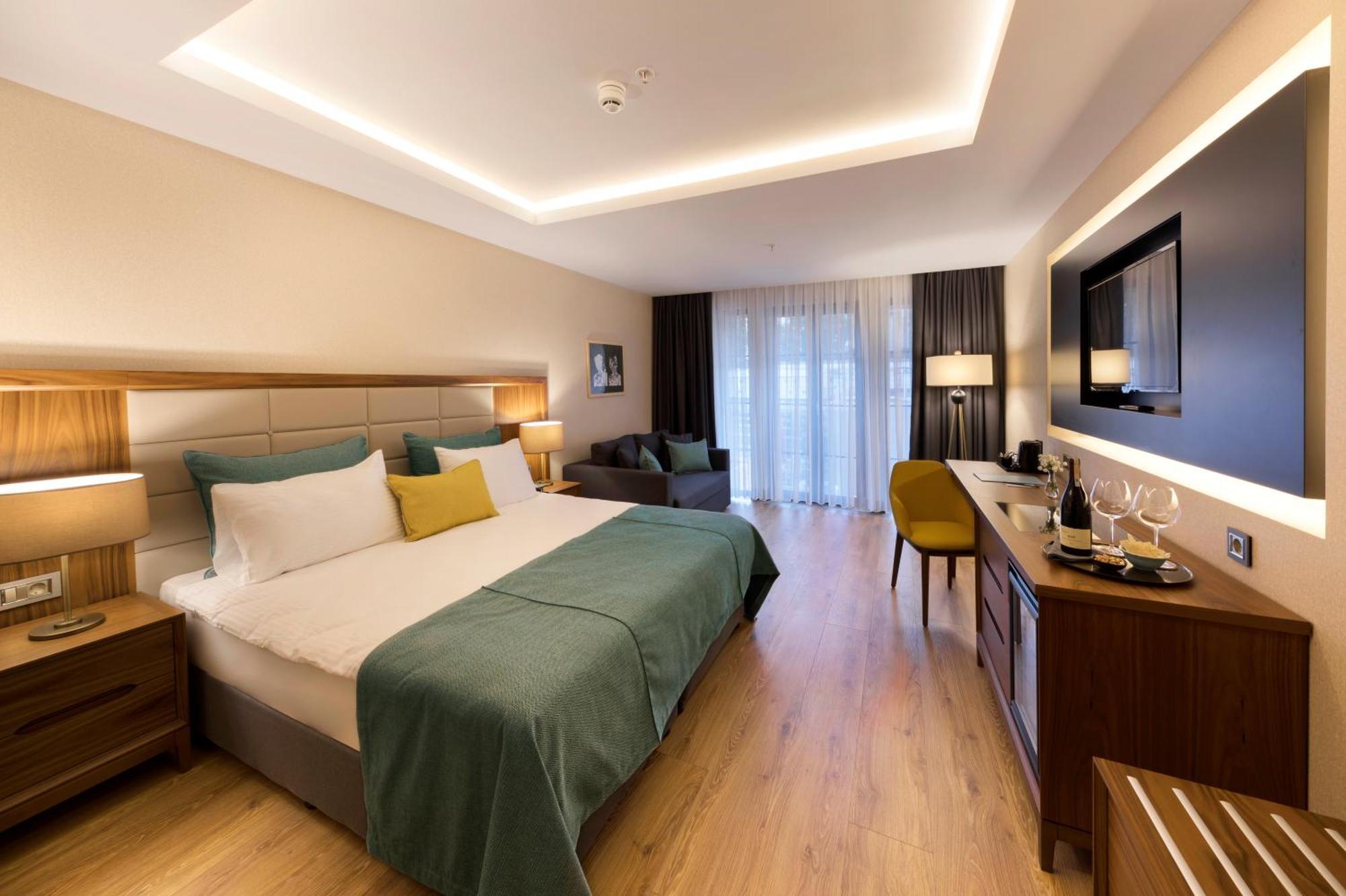 Endless Art Hotel-special Category Отель 2*